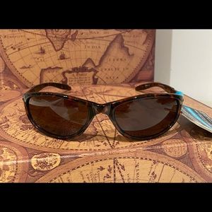 Foster grant sunglasses lens for driving